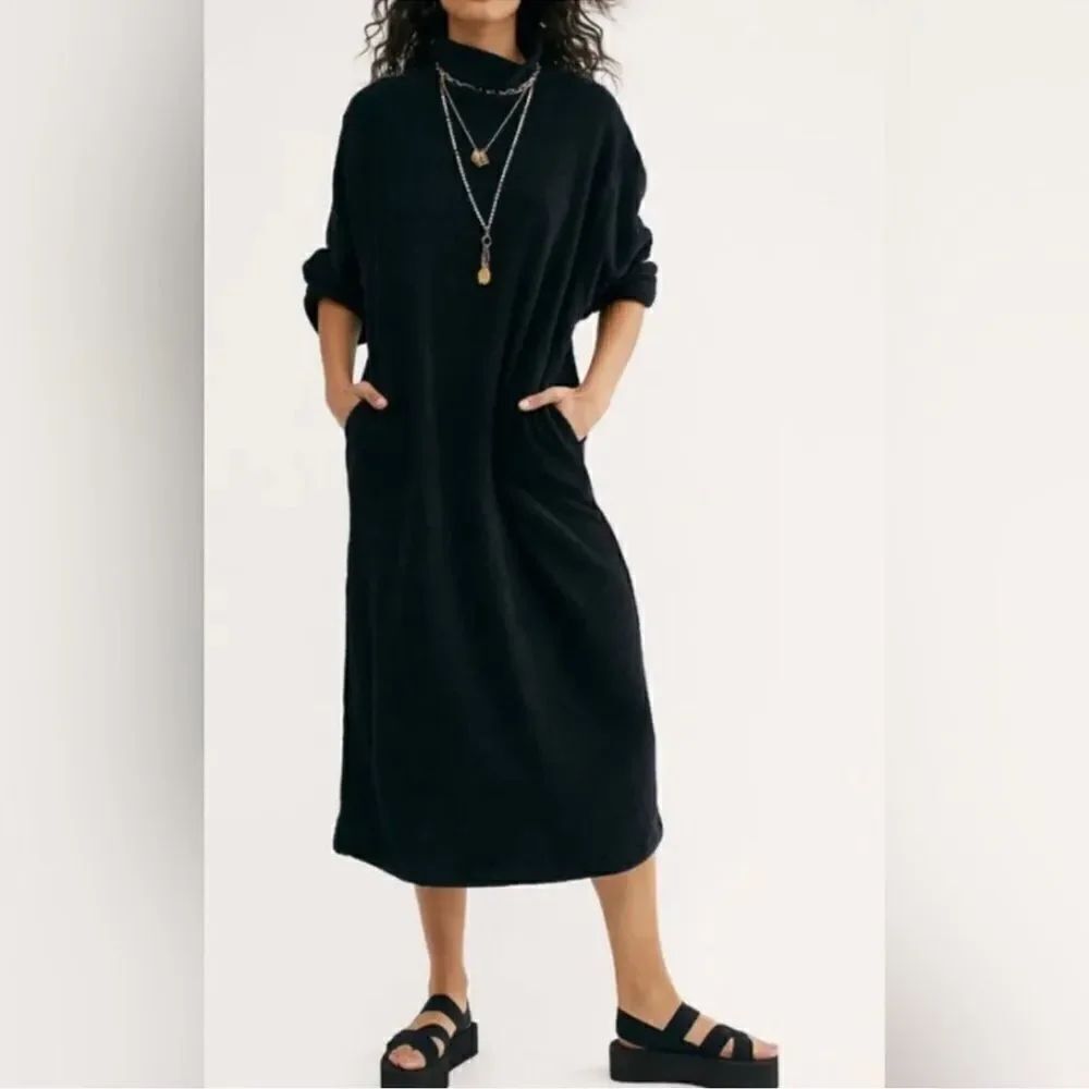 NEW FREE PEOPLE Beach Blanca Maxi Sweater Dress- Black/ Size SMALL